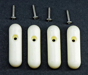 TOILET SEAT BUFFER (4) + 4 STAINLESS SCREWS (Paramount seat) NEW - Picture 1 of 3