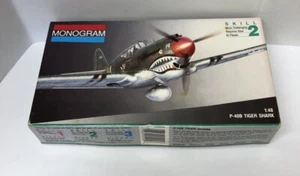 Monograma P-40B Tiger Shark Escala 1:48 Modelo Avión Kit #5209 Caja Abierta - Imagen 1 de 2