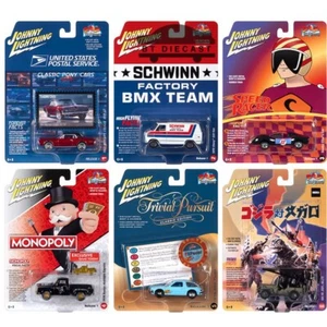 JOHNNY LIGHTNING POP CULTURE 2023 USCITA 1 ASSORTIMENTO 1/64 SET 6 PEZZI JLPC011 - Foto 1 di 1