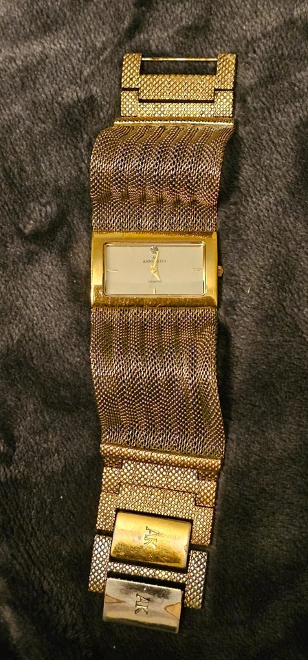 Womens Anne Klein Diamond Quartz Gold Tone Wide Mesh Watch Band VTG Vintage - Image 1 of 4