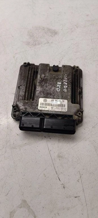 Centralina motore Seat Toledo III 5P2 ECU 03G906016fh 2.00 diesel 103kw 30533208 - Immagine 1 di 4