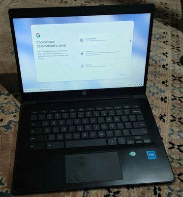 HP Chromebook 14 G7 13 pulgadas Intel Celeron 4 GB RAM 32 GB de almacenamiento negro Foto 1 de 4