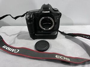 Canon EOS 5D Digital SLR Camera, Battery Grip 2 Batteries and. 2 Chargers