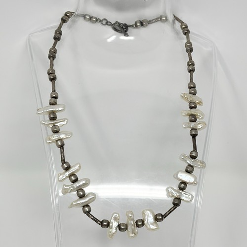 VETEMENTS Collana vintage con perline d'acqua dolce tono argento chiusura a levetta 17"