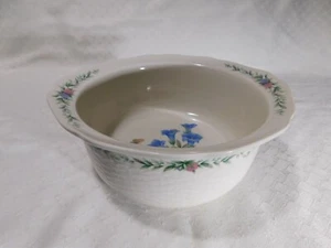 Noritake Conservatory Bowl, 9" Vegetable Souffle Bowl, 7915, Gold Cuisine - Picture 1 of 9
