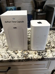 Apple Airport Extreme Time Capsule 2TB - Picture 1 of 2