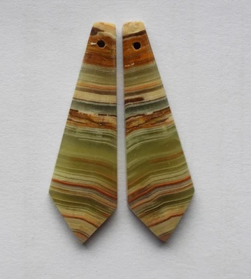 30.30 Ct Natural Banded Calcite (40.7mm X 13mm each) Drilled Cabochon Loose Pair - Image 1 of 3