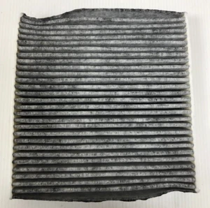 Genuine Land Rover Discovery/Defender Pollen Filter (210mmx204mmx35mm) LR133345 - Picture 1 of 3