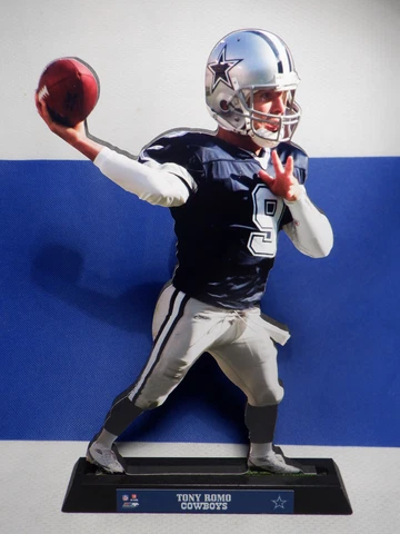 DALLAS COWBOYS ~ TONY ROMO ACTION FIGURE CUT OUT Cover