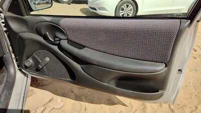 Pontiac Sunfire 2000-2002 pasajero puerta interior derecha panel moldura cupé 2 puertas Foto 1 de 4