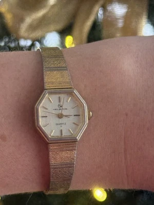 Vintage Helbros Ladies 18mm Watch Gold & Silver Tone Octagon - Image 1 of 4