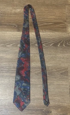 KARL LAGERFELD Red & Blue Floral Men's Silk Tie RARE FIND - Image 1 of 2