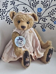 Artist Bear Brooke by Sandra Kunz - Picture 1 of 8