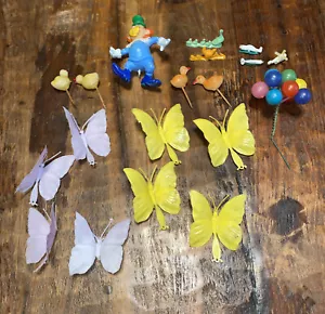 Varios adornos vintage para cupcakes pastel de cumpleaños payaso mariposas pollitos - Imagen 1 de 4