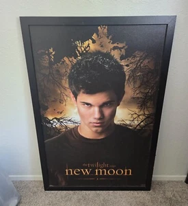 RARE Twilight Saga Team Jacob framed wooden canvas poster board from Ross - Picture 1 of 6