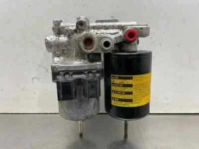 2010-2015 Toyota Prius ABS Anti-Lock Brake Pump Booster Actuator - Imagem 1 de 4