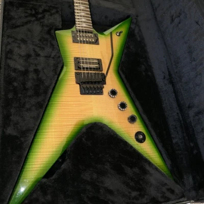 Guitarra eléctrica Dean Dimebag Dime Slime Stealth Flame Top Foto 1 de 4