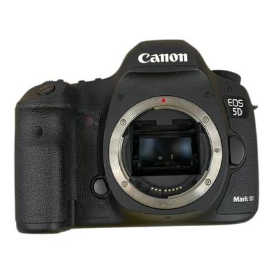*As Is* Canon 5D Mark III DSLR Camera | Rear Joystick Missing | Shutter 2.7K - Image 1 of 4