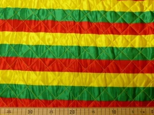 Tüll rot mit irisierenden goldenen Pailletten und beidseitiger Bogenkante - Bild 1 von 2