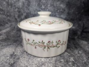 Eternal Beau Serving Dish With Lid A La Carte Cookware By Johnson Brothers Retro