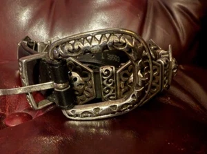 Vintage BRIGHTON Women's Black Leather Concho Belt 1995 Large Up To 34 In.Waist - Picture 1 of 19