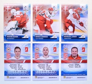 2022 BY cards Olimpiadi di Pechino squadra di hockey su ghiaccio Danimarca scegli una carta giocatore - Foto 1 di 25