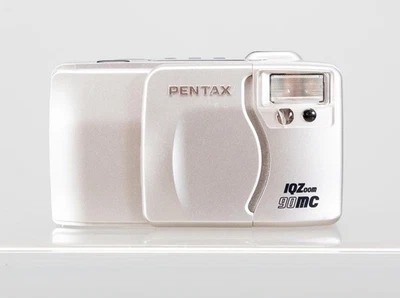 Pentax IQZoom 90MC, 38-90mm Zoom Compact 35mm Film Camera Tested - Image 1 of 4