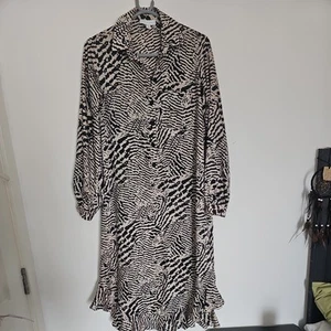 Topshop Women's Midi Dress UK 8 Black and white Shirt Dress frilly summer dress - Picture 1 of 7
