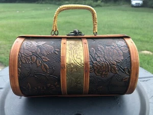 Wooden Exterior Floral Clutch Purse - Picture 1 of 6