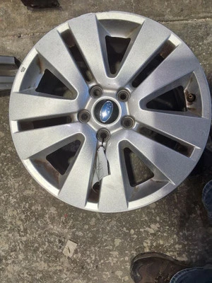 2015-2019 Subaru Legacy Wheel Rim 17x7 Alloy fits Station Wagon - Image 1 of 4