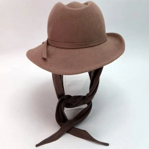 Vintage Betmar Street Smart Damen Derby Schal Mütze Made in USA 100 % Wolle MEDIUM - Bild 1 von 14