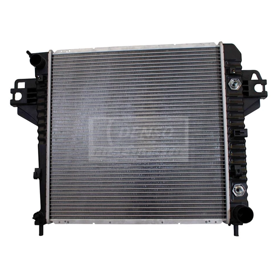 For Jeep Liberty 2002-2005 Denso 221-7004 Engine Coolant Radiator Foto 1 de 1