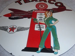 VINTAGE TEXACO AVIATION FEMALE MODEL WW2 AIRPLANE 11 3/4" PORCELAIN GAS OIL SIGN - Picture 1 of 19