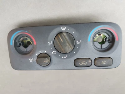 Módulo unidad climatizador Volvo S70 V70 XC 2000 9171443 Foto 1 de 4