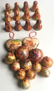 25pz Decorazioni Ornamenti Addobbi Albero di Natale 11 Palle 12 Campane 2 Cuori - Foto 1 di 18