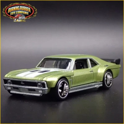 1970 70 CHEVY CHEVROLET NOVA SS CUSTOM RARO DIORAMA DIECAST IN SCALA 1:64 AUTO - Immagine 1 di 4