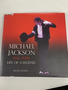 Michael Jackson: 1958 2009: Life of a Legend BOOK - Picture 1 of 4