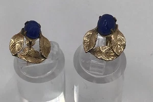 Vintage Blue Scarab With Leaf Accents Screw Back Earrings 1/20 12K Gold Filled - Picture 1 of 9