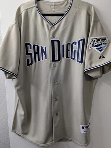 Majestic 2000's San Diego Padres Trevor Hoffman Road Sand Jersey -Sz 52 (2XL) - Picture 1 of 6