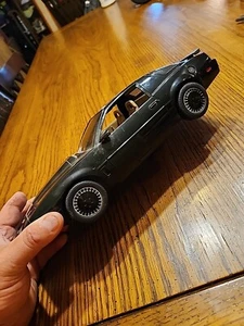 Knight Rider Electronic 1/15 Scale KITT Vehicle Car Diamond Select Toys DST - Picture 1 of 9