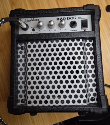 Mini Amplificador Washburn Bad Dog BD8 Guitarra Eléctrica Bajo Práctica Portátil Foto 1 de 3