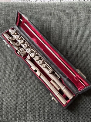 Flauta de plata esterlina de 1940 - Flauta Haynes - #16063 - Sin probar Foto 1 de 4