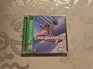 Cool Boarders 3 GH- (Sony PlayStation 1) nuovo, custodia rotta in foto 1, nuovo con scatola - Foto 1 di 4