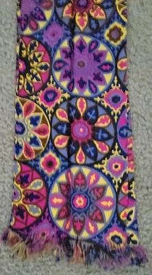 Bufanda De Colección Mod Brillante Multicolor Estampado Boho Acetato 69" X 7" Foto 1 de 4
