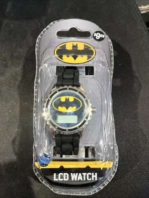 TM & DC Comics BAT4045 Batman Logo Quartz Digital Ladies Watch New Battery - Image 1 of 4