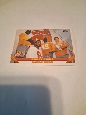 1993 Topps Bucs Draft Picks John Lynch etc... *Rookie* - Image 1 of 4