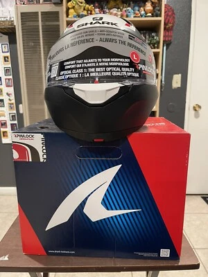 Shark EVO GT SEAN HELMET WHITE MATTE BLACK/RED LARGE - Image 1 of 4