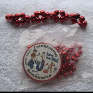 Celebrando i 40 anni di Bonaparte 1972 -2012 Alza il tuo bicchiere Martedì Grasso Perline - Foto 1 di 5