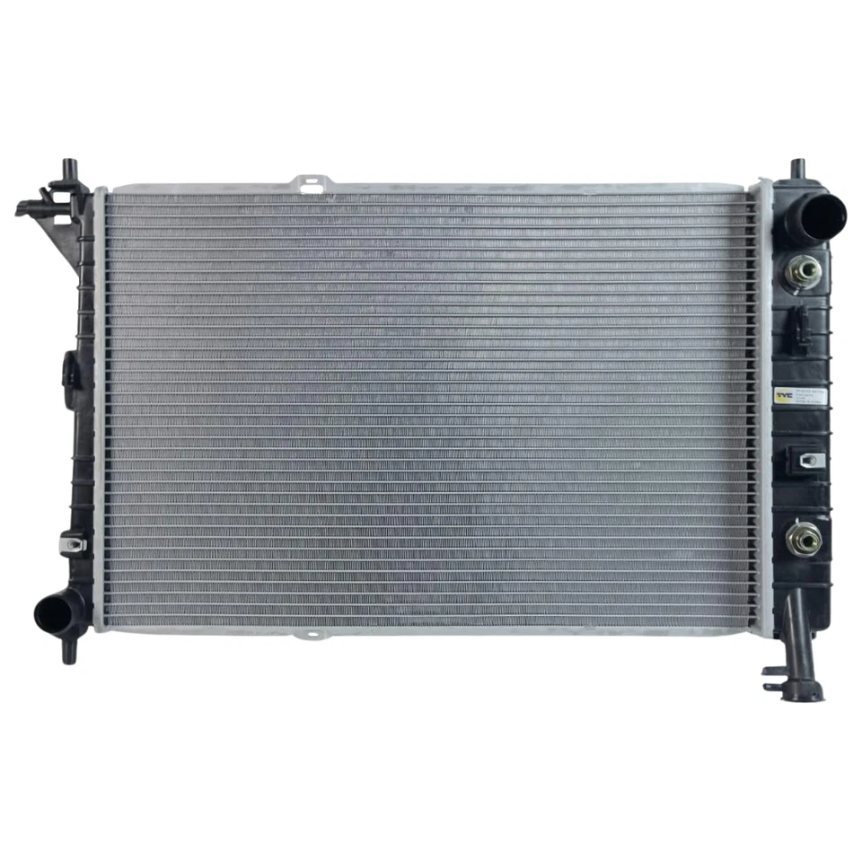 Conjunto de radiador TYC 2138 para Ford Mustang 97-04 Foto 1 de 4