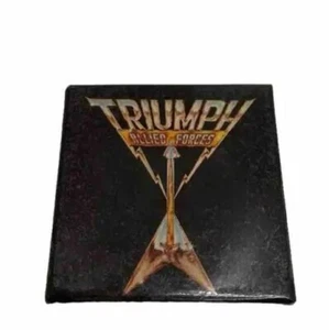 "Insignia cuadrada de 2"" con botón de pin vintage Triumph Rock Band años 80" - Imagen 1 de 3